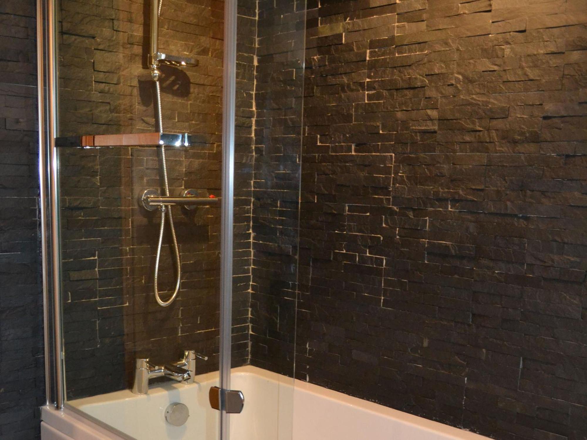 Lake View Apartment باونيس أون وينديرمير المظهر الخارجي الصورة